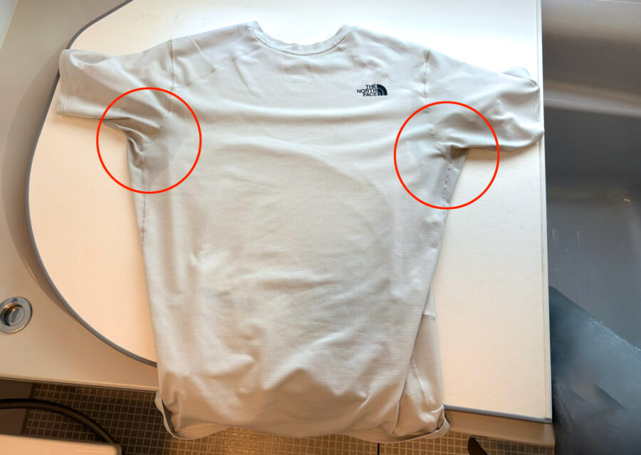 ノースフェイス_100ドライWRタンク_レビュー_脇汗