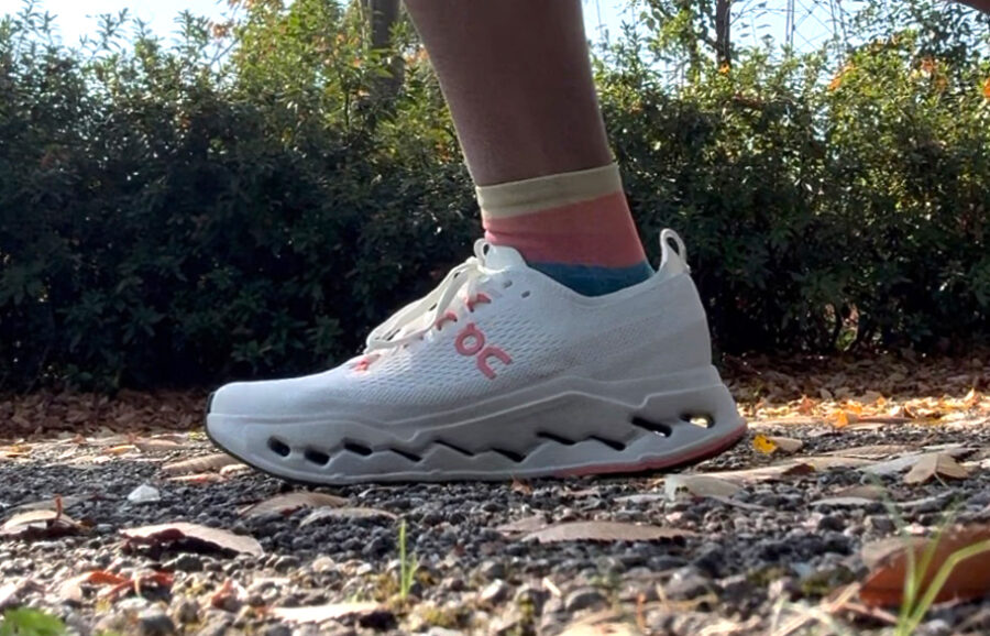 オン_クラウドサーファーマックス_ラン