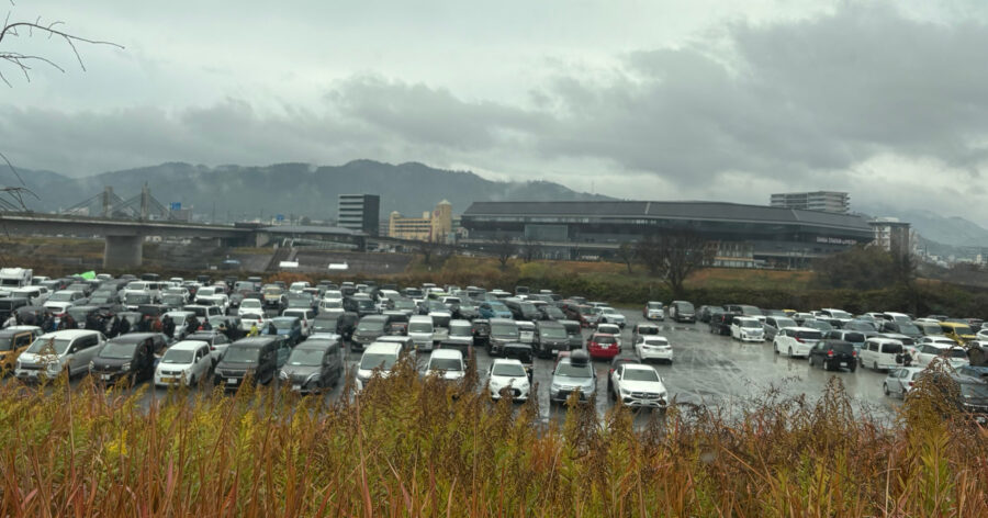 保津川河川敷_臨時駐車場1