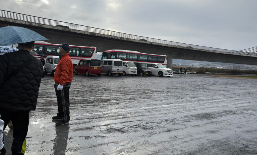 保津川河川敷_臨時駐車場_シャトルバス
